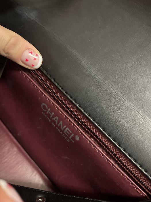 Chanel boy bag.               .