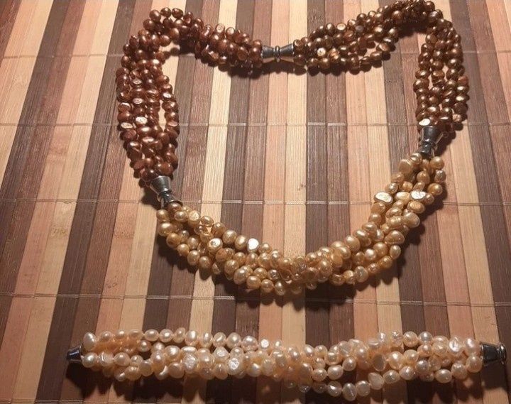 Brățări perle naturale de cultură, lungime 20 cm.