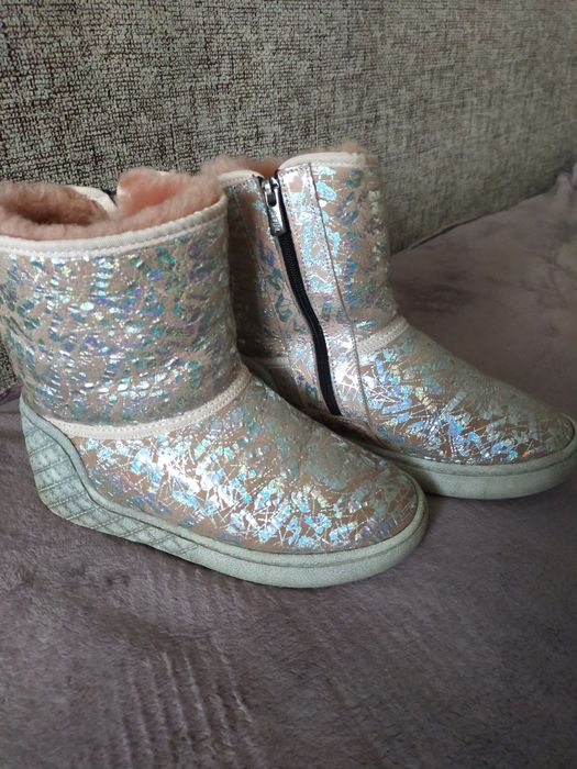 Уги на девочку Тифлани