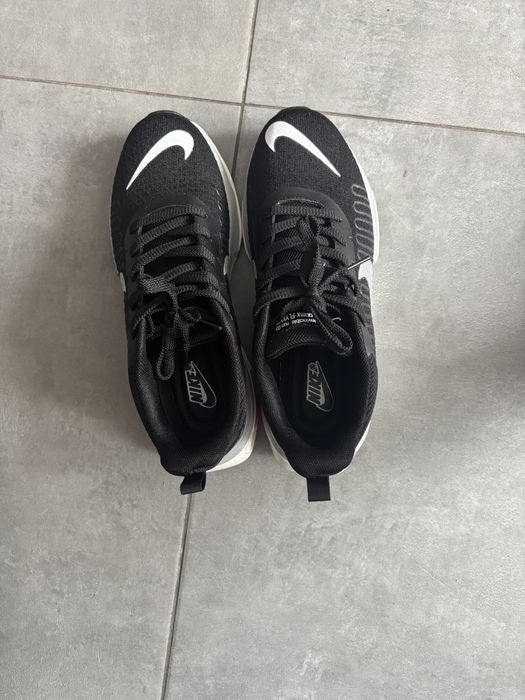 Papufi nike Zoomax