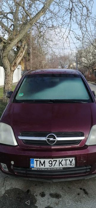 Dezmembrez meriva piese opel meriva