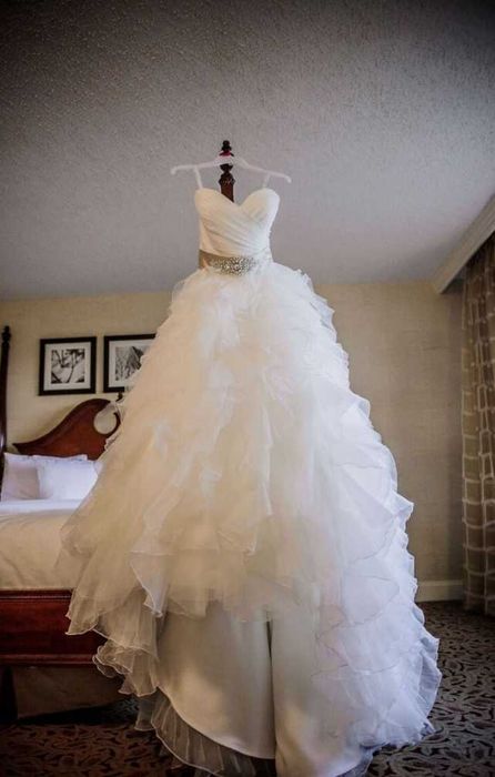 Платье свадебное