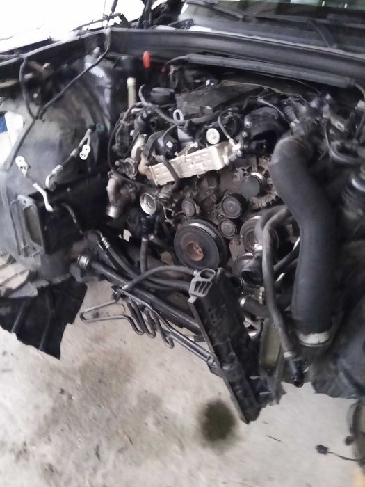 Vând  bmw x1 xdrive 4x4