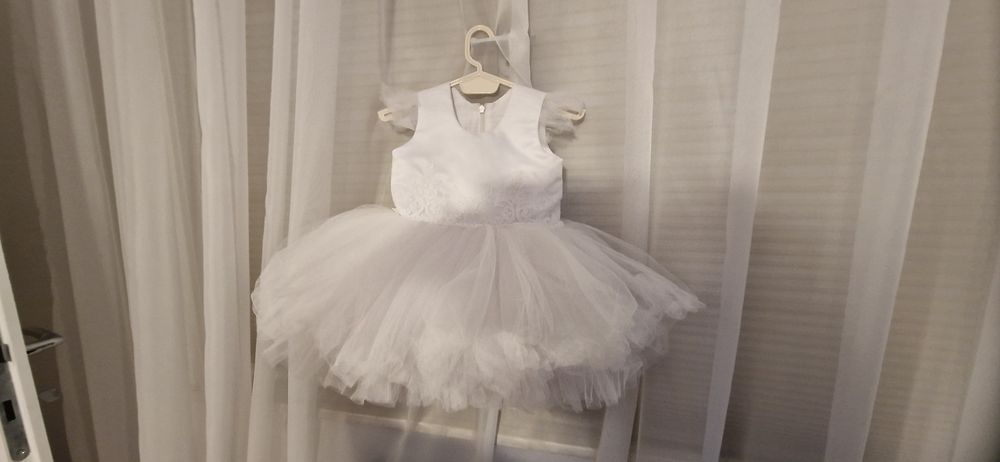 Рокля за кръщене или сватба 9-12м.