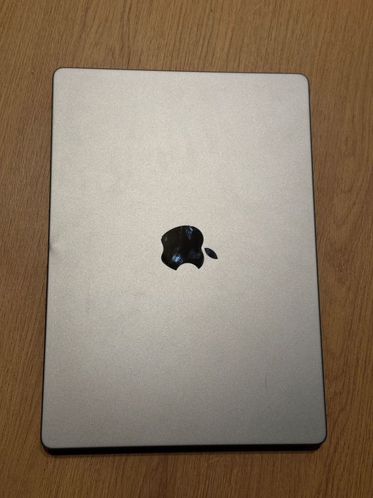 2021 MacBook Pro M1 Pro 14”