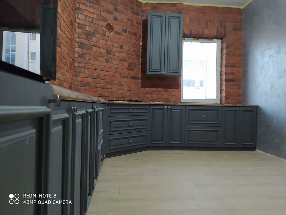 Кухни любой сложности на заказ! Разные стили и комплектация!