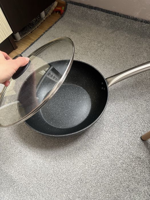 Уок тиган с капак