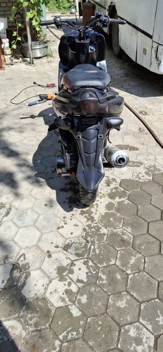 Продам скутер 150 куб