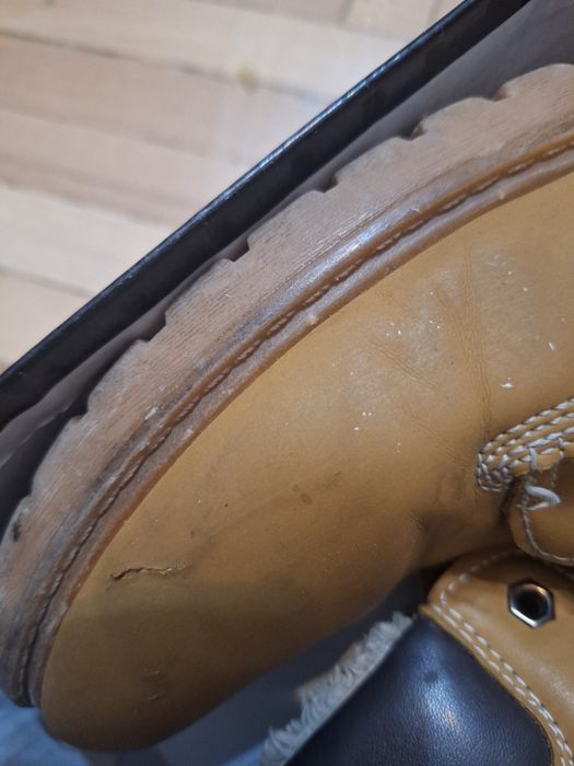 Топли  ботуши /боти 40 номер и Детски блузи нови Waikiki 12