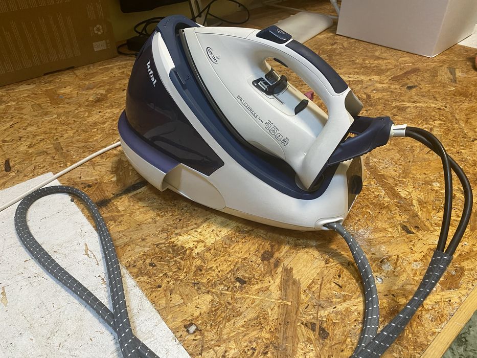 Statie de calcat Tefal Pro Express Turbo