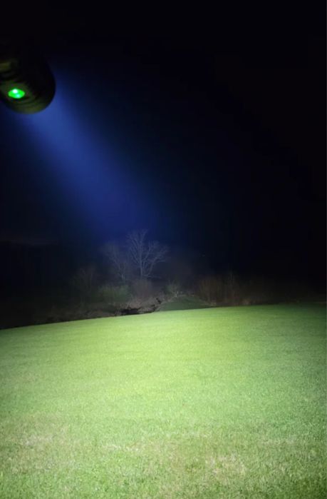 Супер яркий фонарь Sofirn Q8 Plus