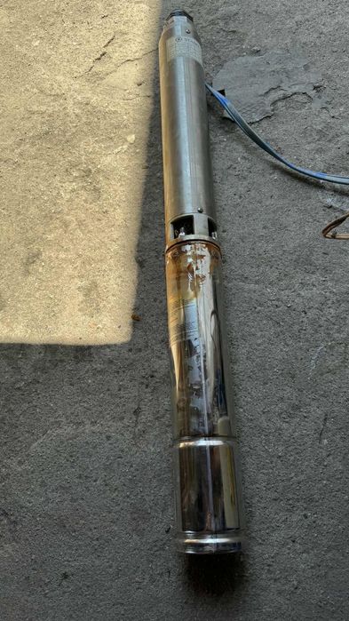 Потопяема водна помпа