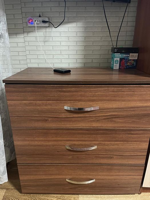 Продам комод и буфет