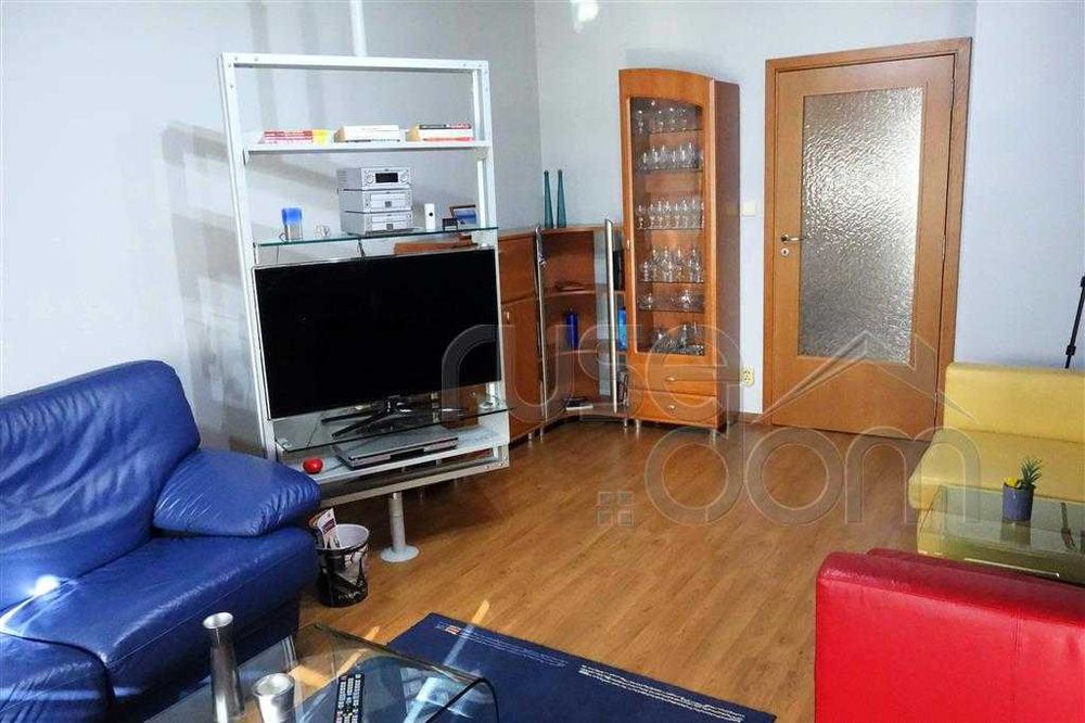 Продава се Тристаен апартамент в Русе, Алеи Възраждане - 98 кв.м за 1725 €/кв.м - Снимка #1