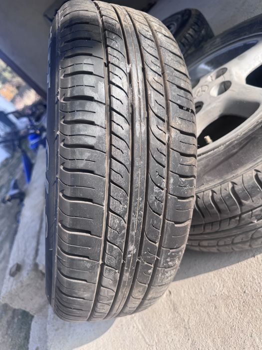 185/70/14 комлект летний шины