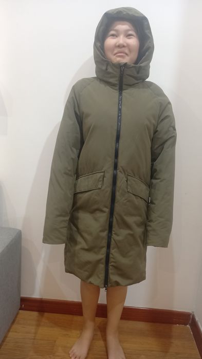 Продам зимние куртку в отличном состоянии, уни ,после химчистки,