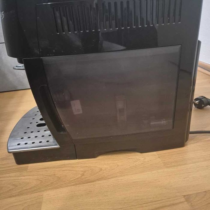 Espressor Automat DeLonghi Magnifica S ECAM22.110.B Aparat cu Cafea Boabe