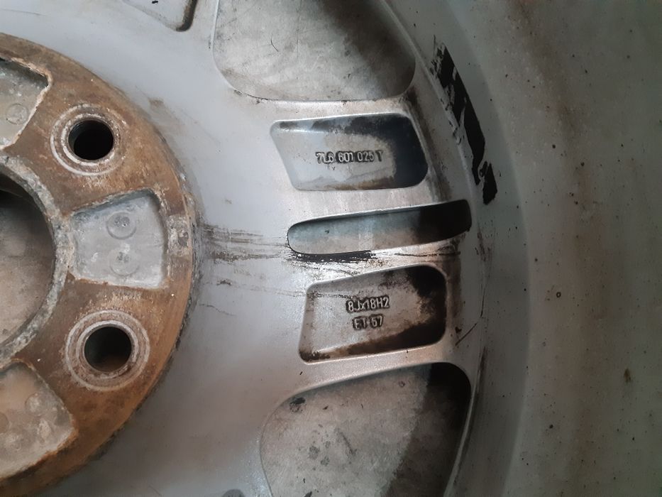 Set jante aliaj R18 tuareg 5×130 8j  et 57