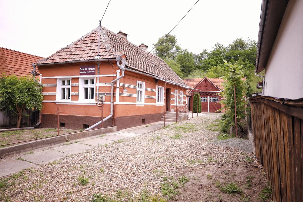 Casă de vânzare. Lunca com. Valea Lungă