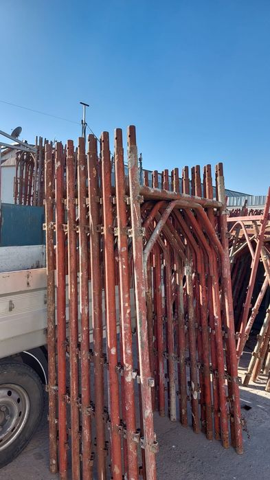 Vindem schela model italian