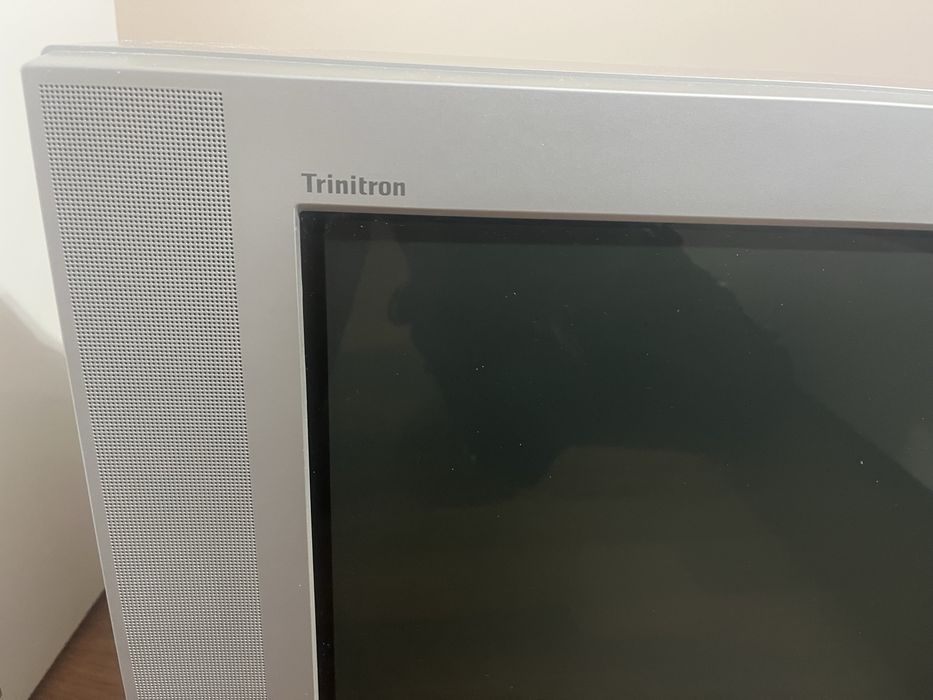 Продам телевизор SONY