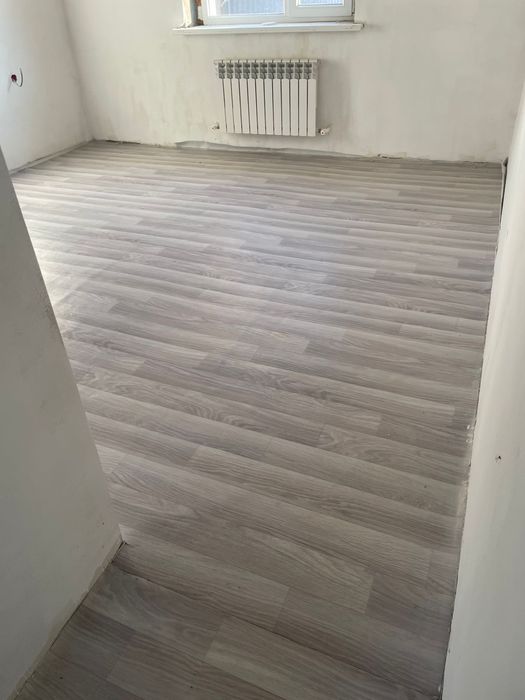 Продам линолеум в отличном состоянии