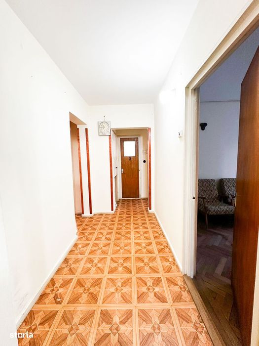 Apartament 4 camere decomandat - Blv Republicii ( comision 0%)
