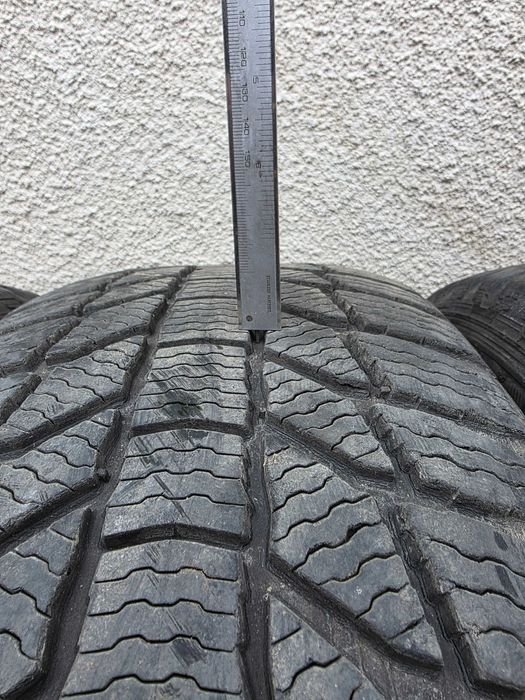 Автомобилни гуми 235/55/18 от Опел Антара