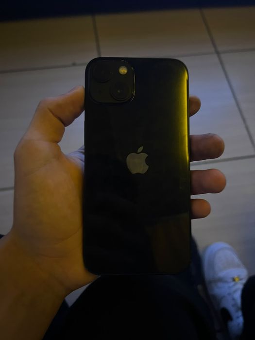 iPhone 13 128 midnight