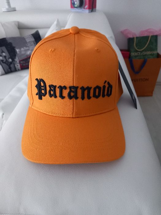 Vând șapcă sport, fashion, produs de calitate.