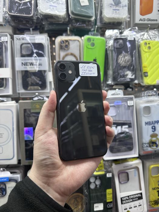 Айфон 11 разные