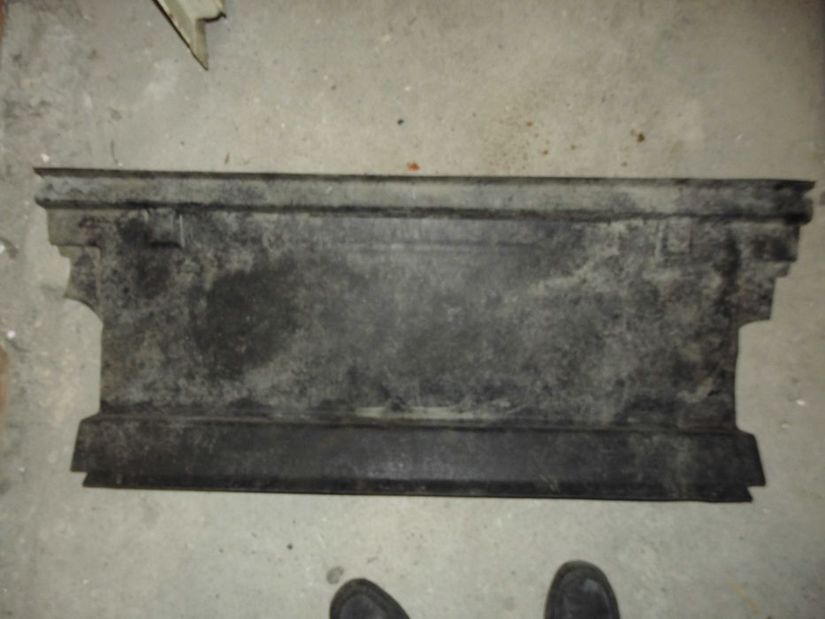 москвич 2140 кори за  багажник