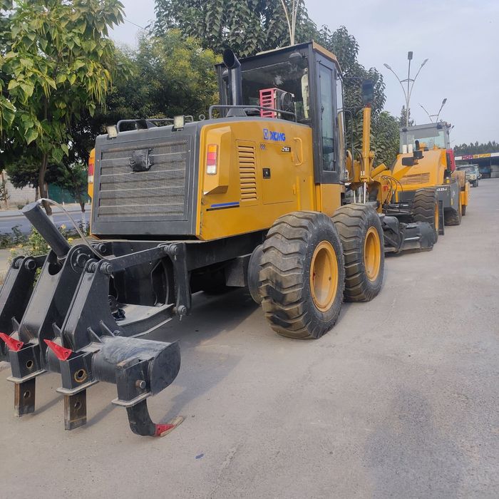 gireydir xcmg 215 va 180 talik bor nalichida holati yahshi