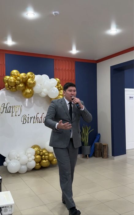 Тамада. ведущий