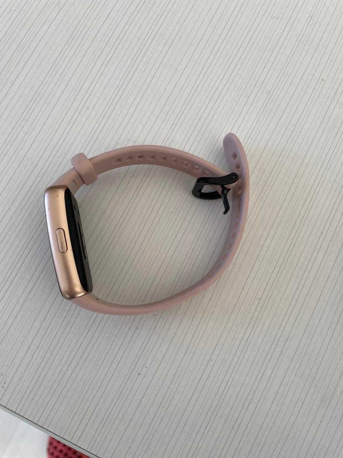 Фитнес гривна HUAWEI Band 6, Sakura Pink гр. Пловдив Кючук Париж • OLX.bg