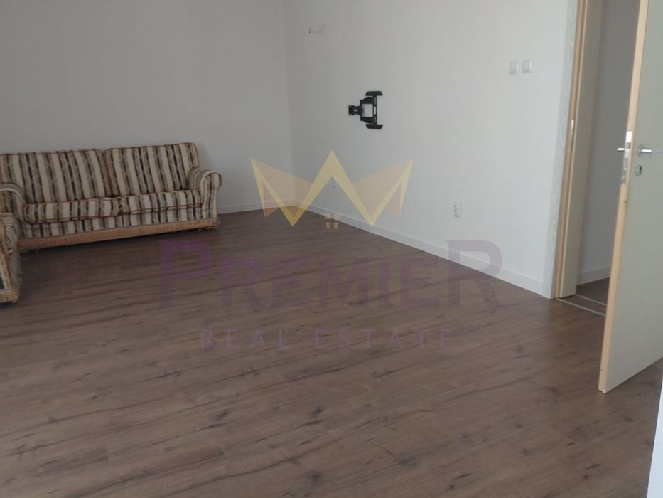 Продава се Етаж от къща в Аксаково - 116 кв.м за 1707 €/кв.м - Снимка #4