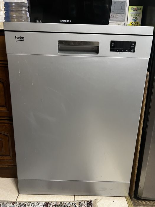 Посудамоющая машина