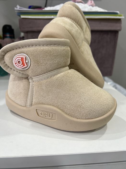 Топли детски боти