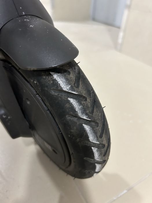 Продам электросамокат Ninebot