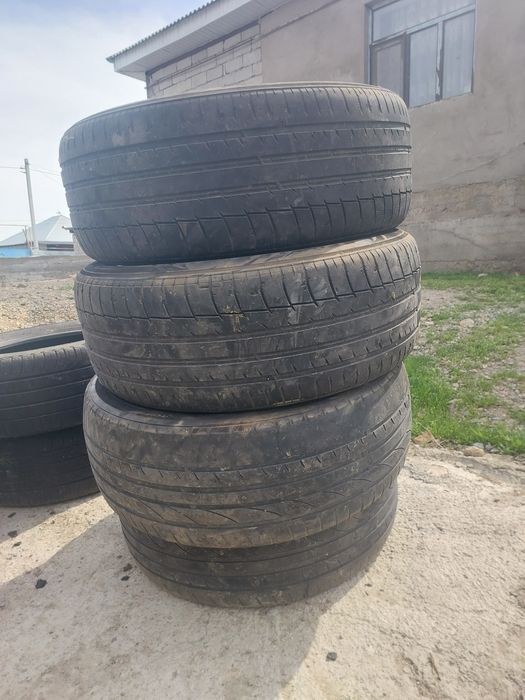 Шины летние 17 диаметр  55 215