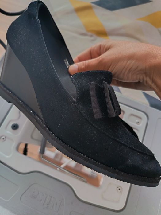 Туфли из натуральней замши