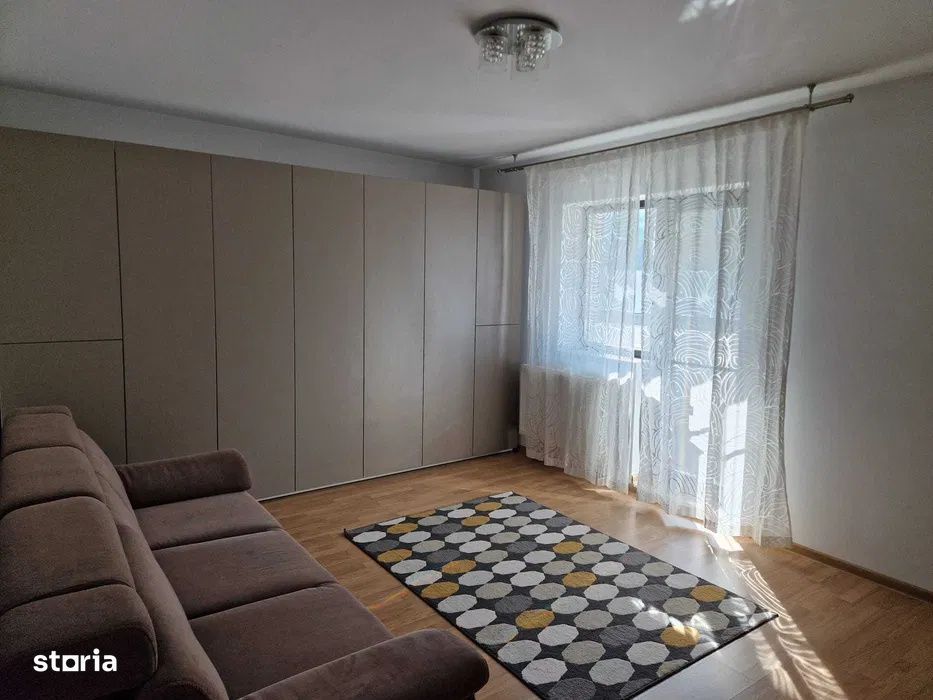 2 camere/ Titan/ bloc nou/ prima inchiriere — fotografia 1