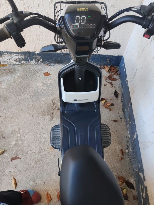 Скутер jorgatai m3 pro