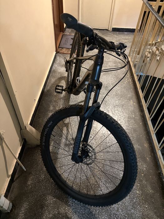 Vand bicicleta TREK