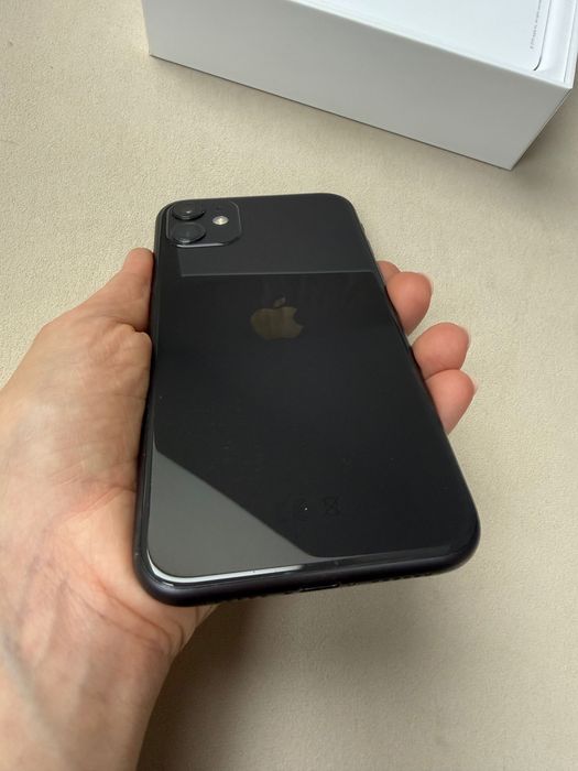 IPhone 11  Black 64GB