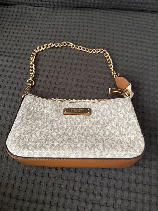 Бежова чанта Michael Kors