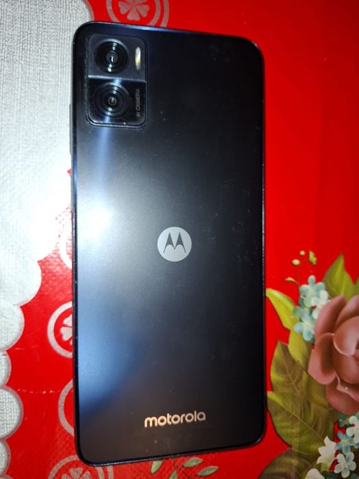 Motorola E22 Black