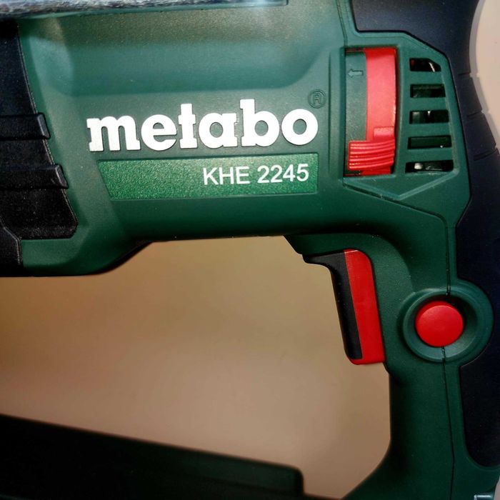Перфоратор Metabo KHE 2245