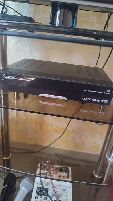 Параболическая антенна с тюнером