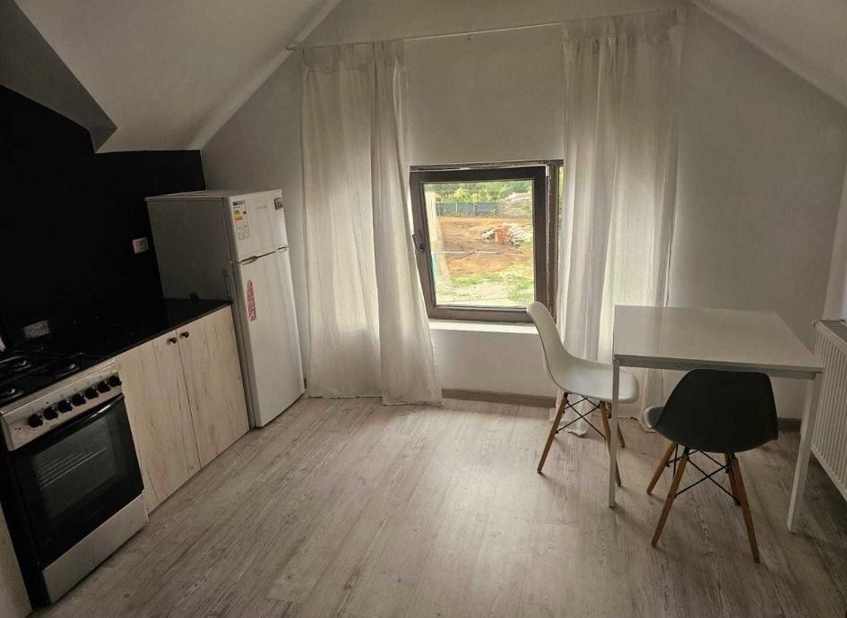 Inchiriez apartament 1 camera Dumbravita